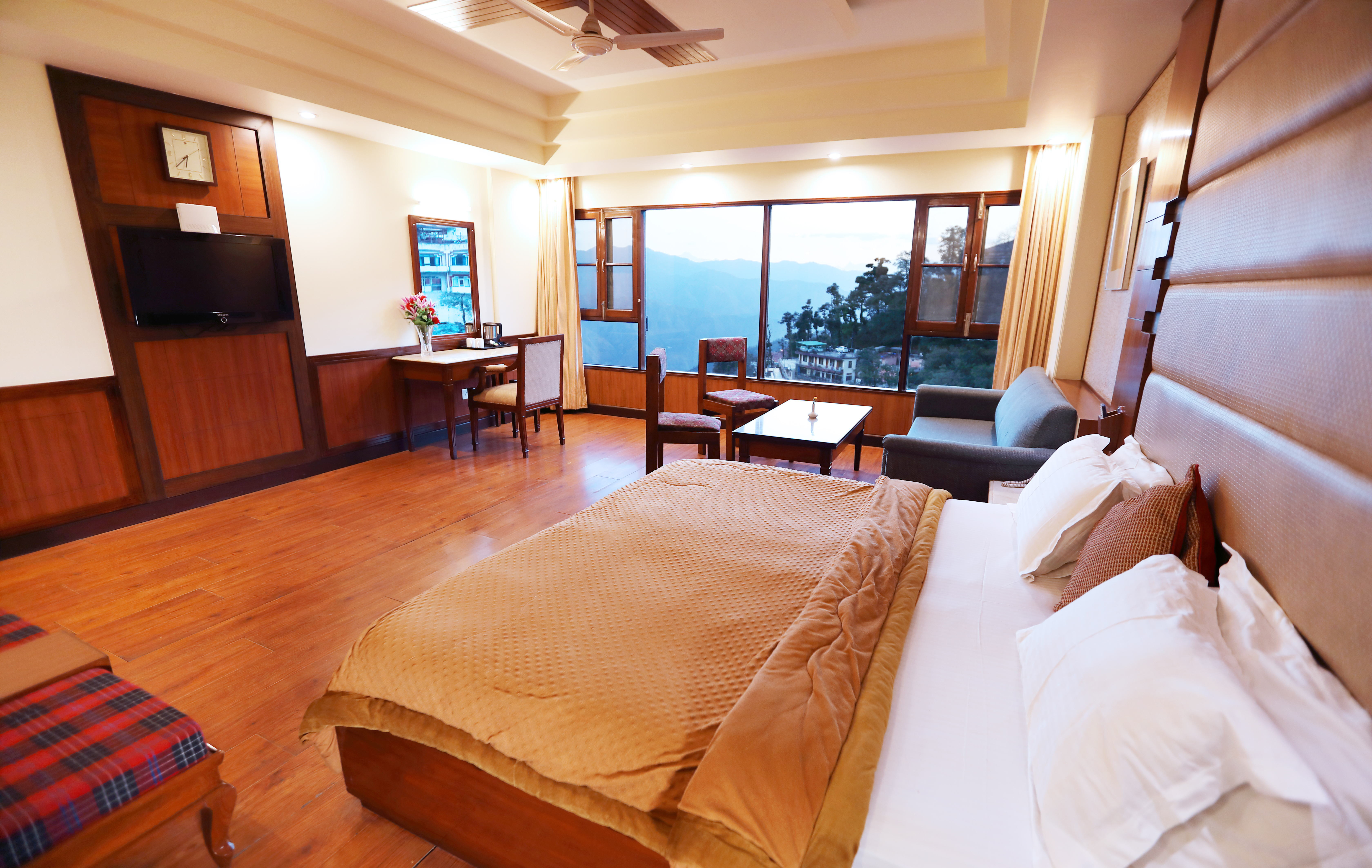 Superior Club Room at Hotel Vishnu Palace