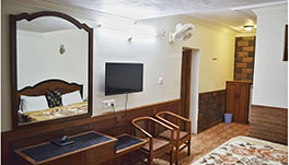 Hotel Vishnu Palace-Deluxe Family Suite